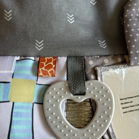 Demdaco Faith Activity Scarf Lightweight Pockets Textural Ribbons Mirror Crinkle - Picture 3 of 16